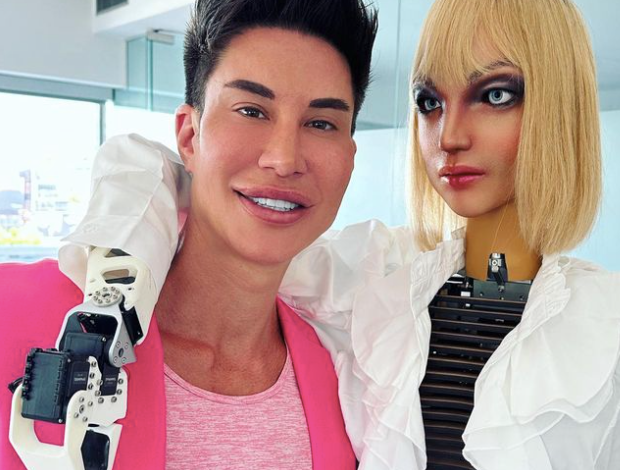 Justin-Jedlica Net Worth