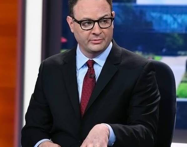 adrian wojnarowski net worth